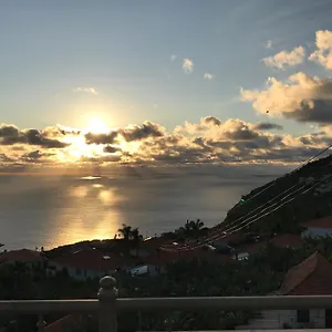 https://teixeira-house.madeira-islandshotels.com