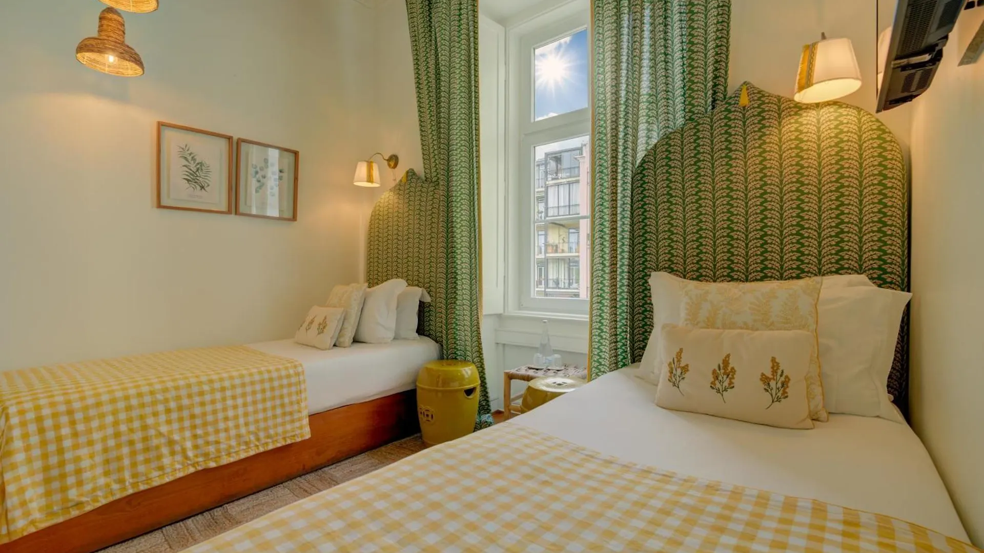 Casinha Das Flores Lisbon Guest house