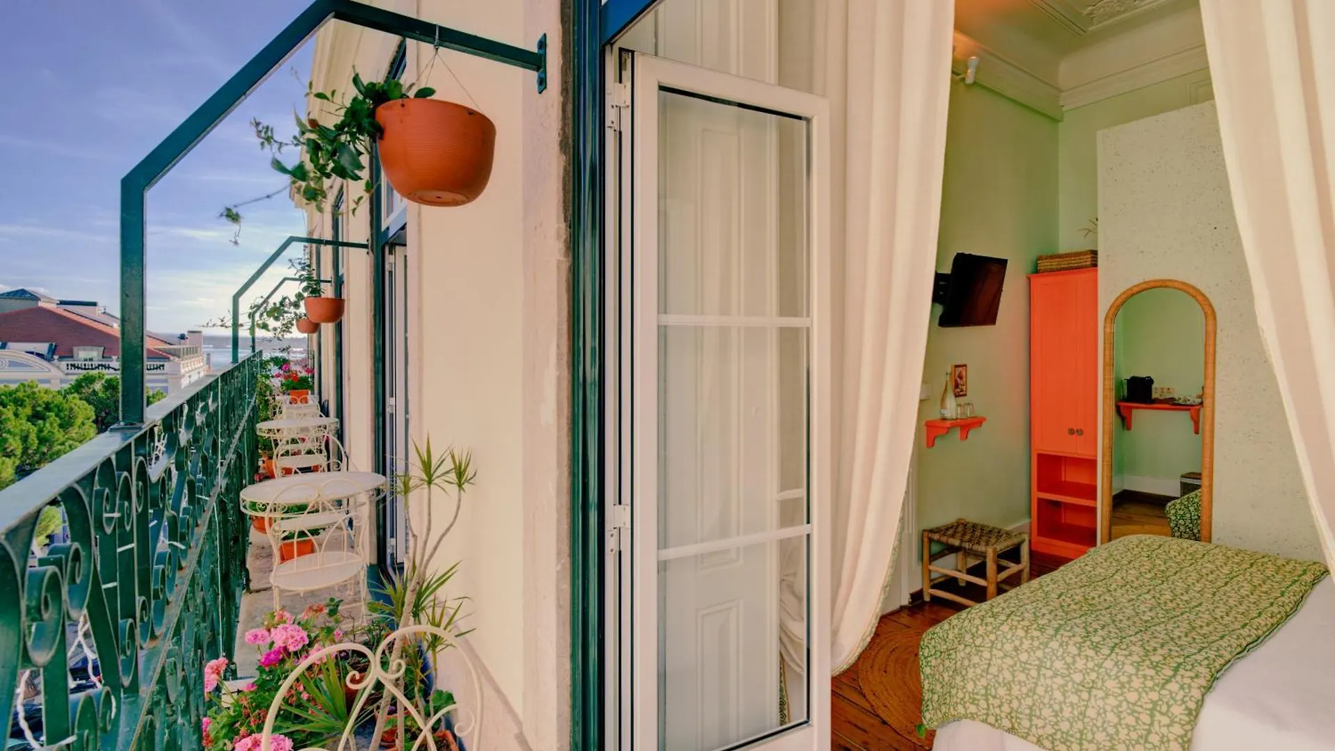 Casinha Das Flores Lisbon Guest house