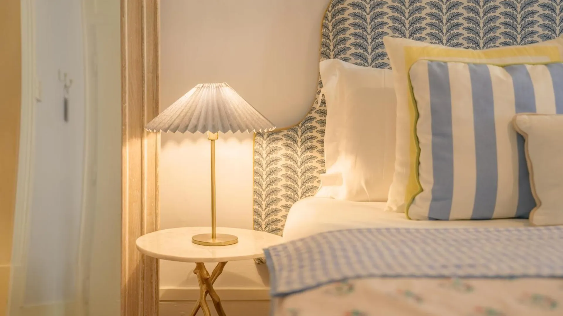 *** Guest house Casinha Das Flores Lisbon Portugal