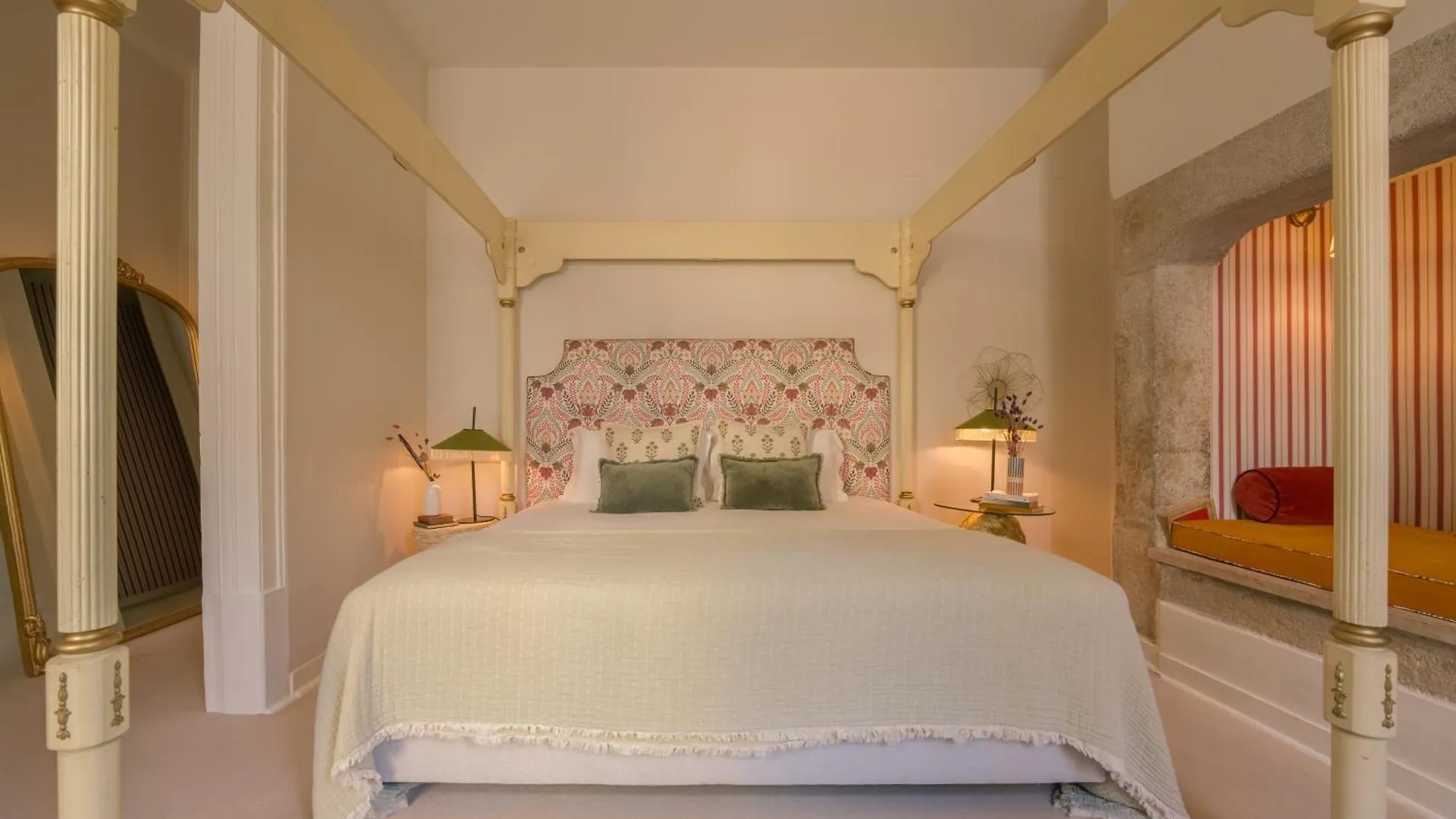 *** Guest house Casinha Das Flores Lisbon Portugal